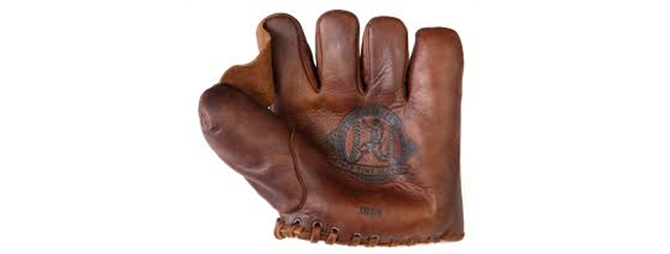 How to Buy the Right Baseball Glove