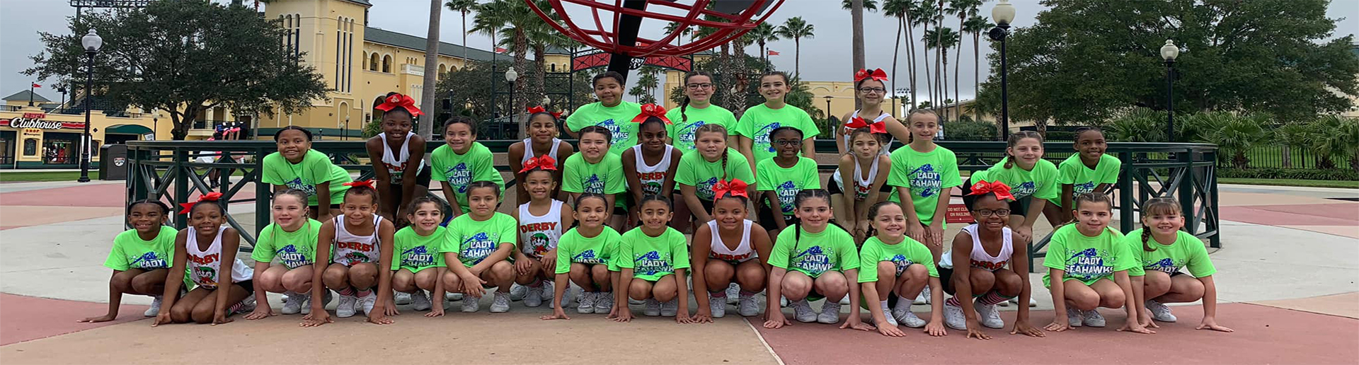 Derby and West Haven Jr Pee Wee Cheerleadersin Disney World!