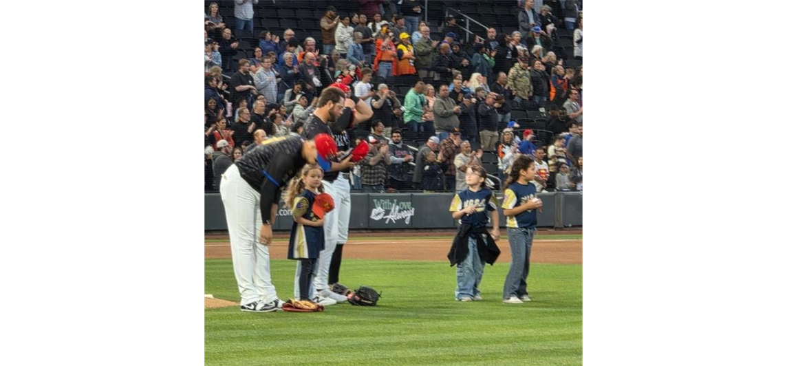 Giving the Big Boys some throwing tips