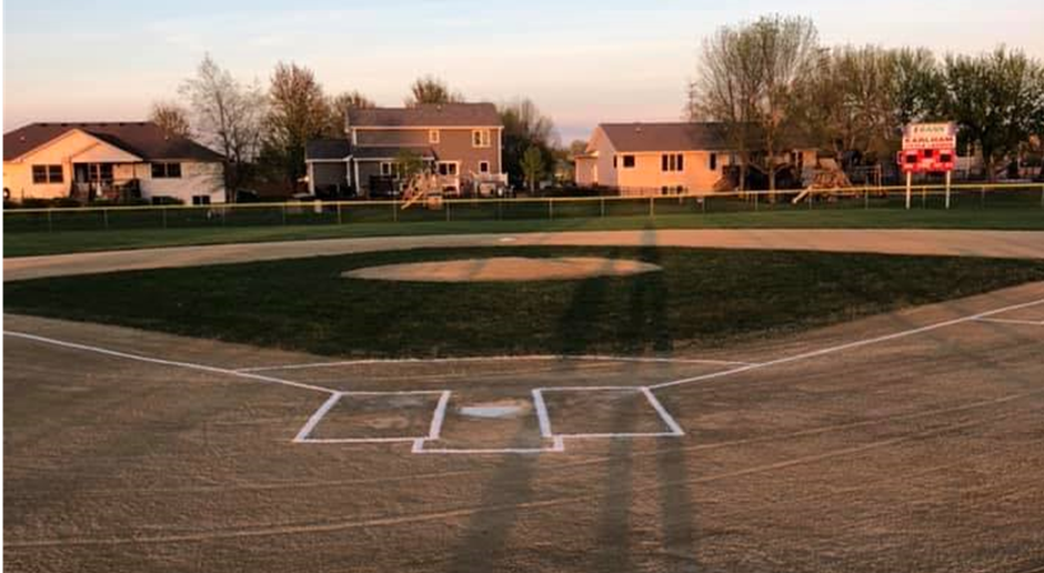 Youth Softball & Baseball