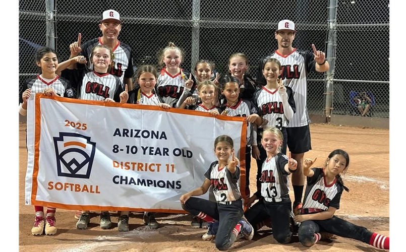 2025 10U Softball District Champions !